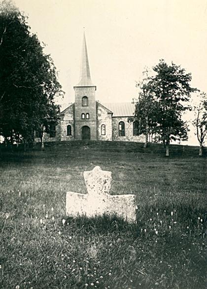 File:Alatskivi kirik 1912 [Eesti Rahva Muuseum 213-350_www.muis.ee].jpg